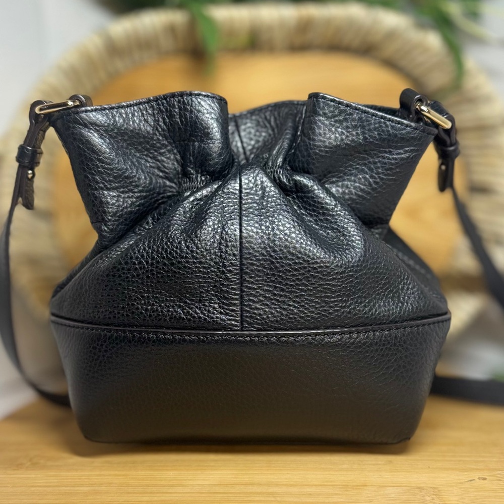 Kate Spade Black Pebbled Leather Bucket Bag EUC - Picture 6 of 12